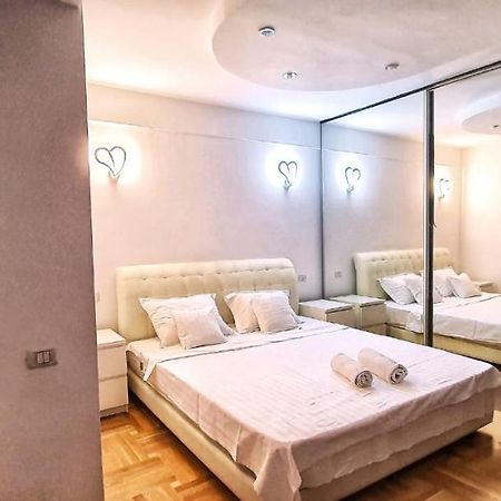 Grand Central Accomodation Doamnei2 Бухарест Екстер'єр фото
